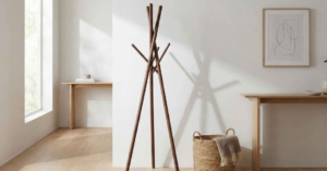Benefits of Choosing a Solid Wood Coat Rack for Your Entryway